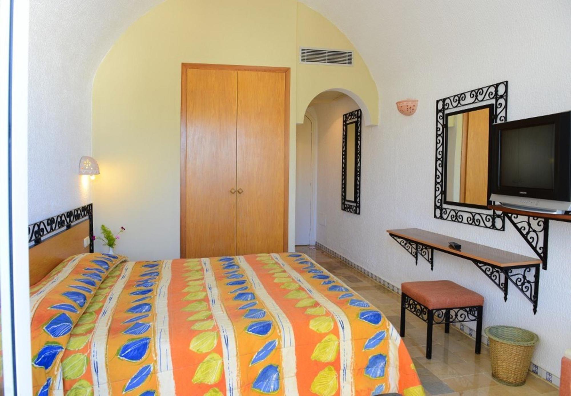 Hotel Meninx Djerba Triffa Dış mekan fotoğraf