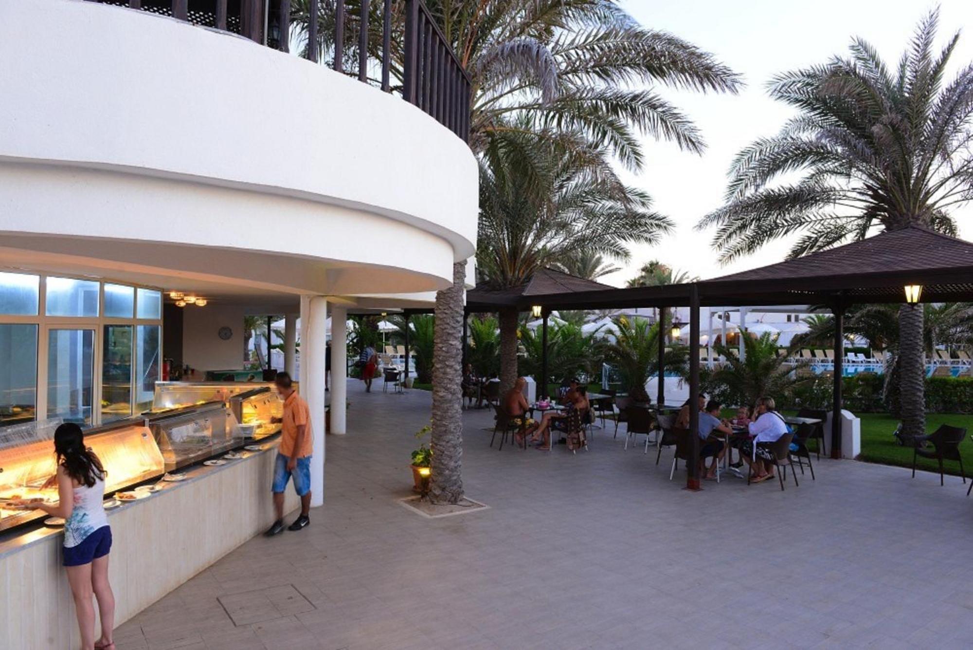 Hotel Meninx Djerba Triffa Dış mekan fotoğraf