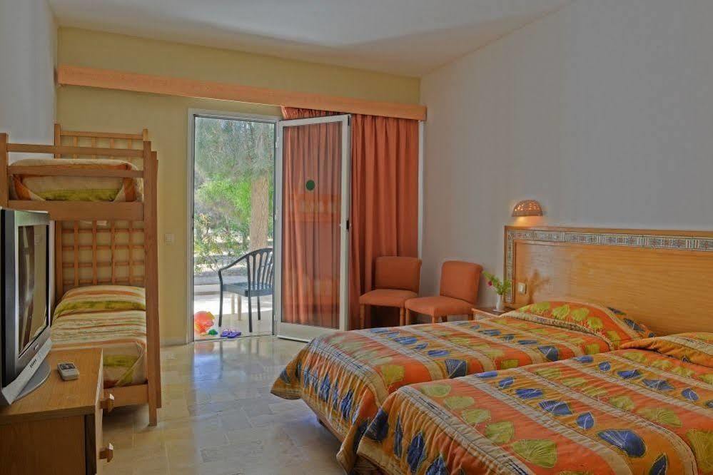 Hotel Meninx Djerba Triffa Dış mekan fotoğraf